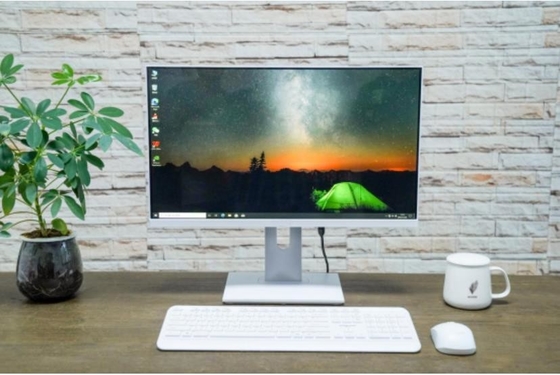 Fuente de alimentación de 90W todo en 1 computadora de escritorio 23.8 &quot;con ángulo de visión de 178o